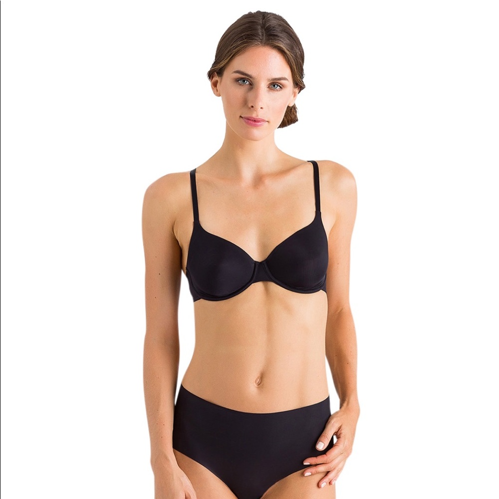 NWT HANRO Smooth Illusion Underwire Bra black